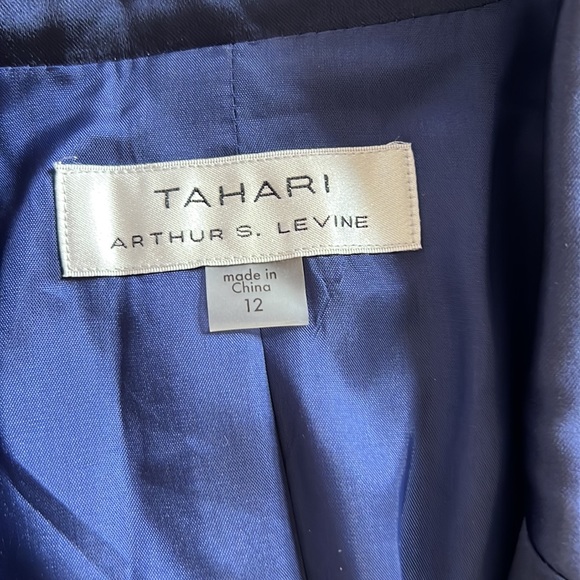 Women’s Coat Tahari - Picture 5 of 6